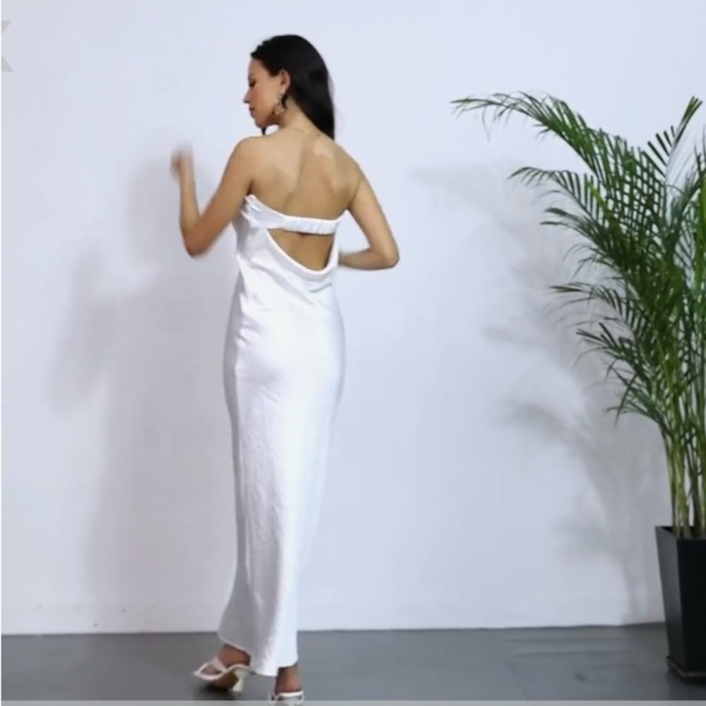 NWT realtix satin midi dress - Picture 2 of 6